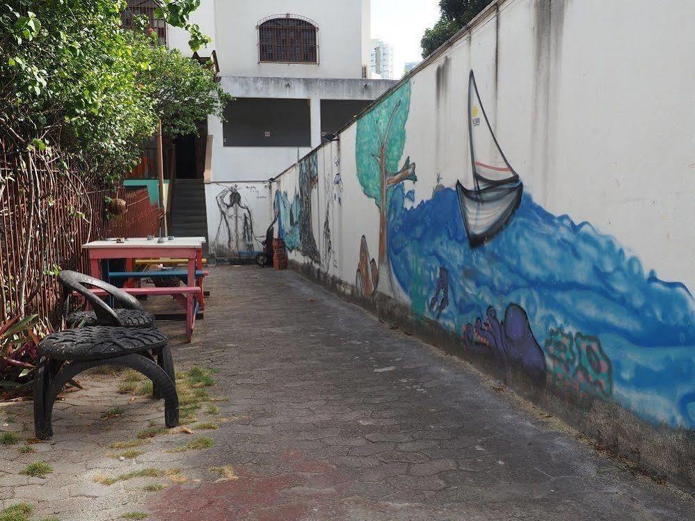Onca Da Praia Hostel فيتوريا المظهر الخارجي الصورة